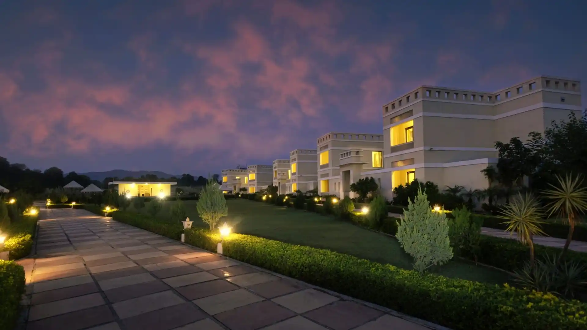 Jaipur Hotel